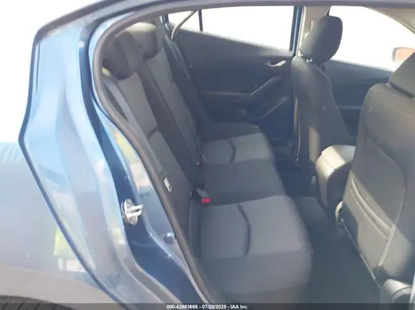 3MZBN1U76JM166560 2018 MAZDA 3 - Image 8