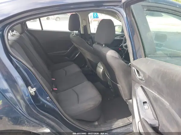 3MZBN1U76JM169247 2018 MAZDA 3 - Image 8