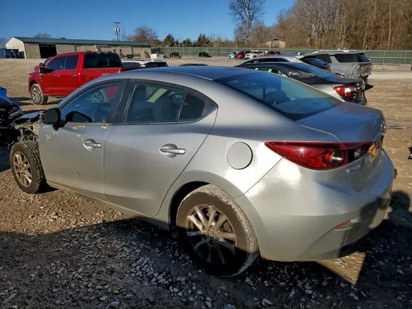 3MZBN1U76JM182158 2018 MAZDA 3 - Image 2