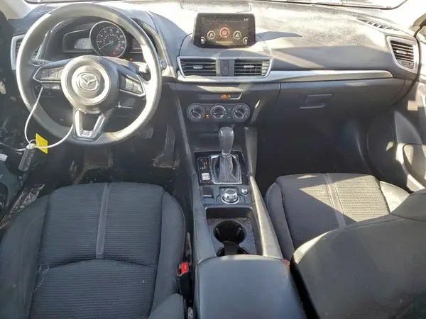 3MZBN1U76JM182158 2018 MAZDA 3 - Image 8