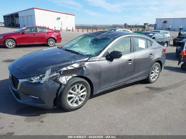 3MZBN1U76JM183441 2018 MAZDA 3 - Image 2
