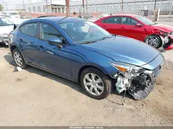 3MZBN1U76JM186159 2018 MAZDA 3