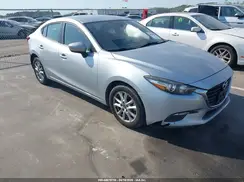 3MZBN1U76JM188364 2018 MAZDA 3