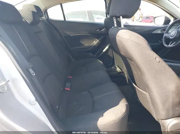 3MZBN1U76JM188364 2018 MAZDA 3 - Image 8