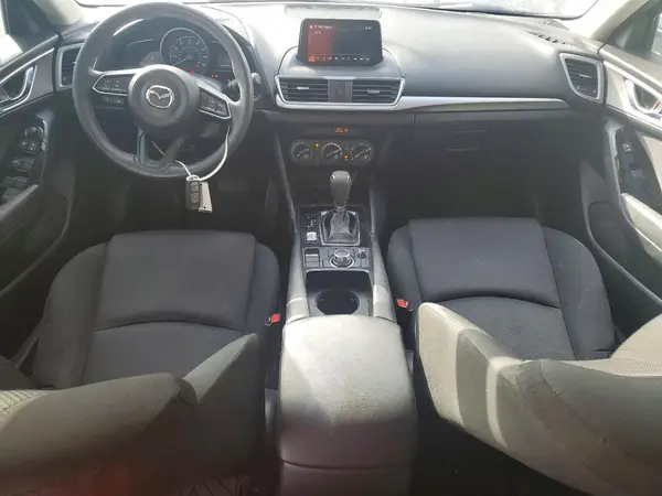 3MZBN1U76JM192379 2018 MAZDA 3 - Image 8
