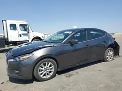 3MZBN1U76JM197534 2018 MAZDA 3