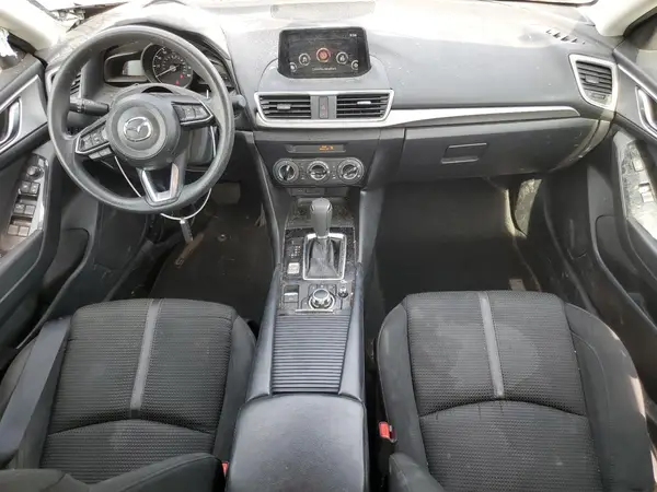 3MZBN1U76JM201484 2018 MAZDA 3 - Image 8