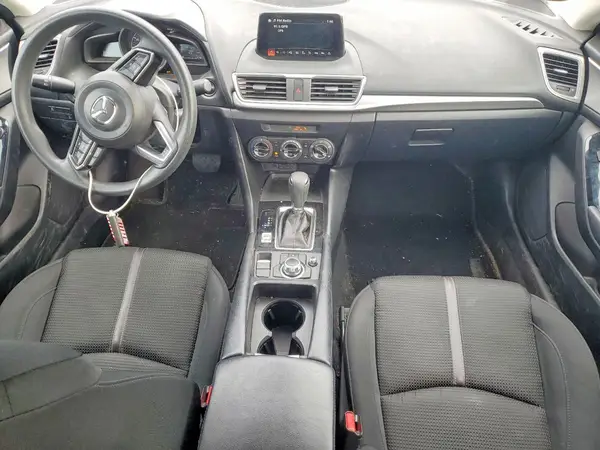 3MZBN1U76JM208645 2018 MAZDA 3 - Image 8