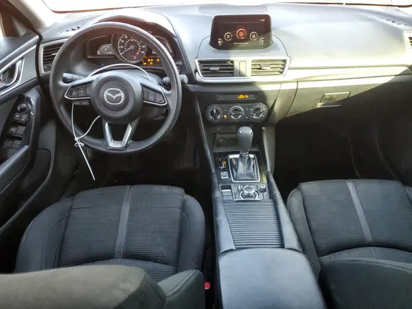 3MZBN1U76JM213618 2018 MAZDA 3 - Image 8