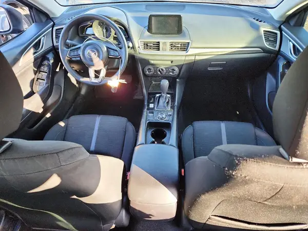 3MZBN1U76JM230497 2018 MAZDA 3 - Image 8