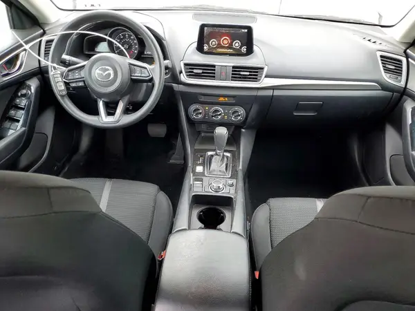 3MZBN1U76JM239118 2018 MAZDA 3 - Image 8