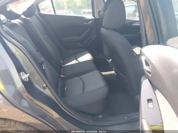 3MZBN1U76JM240382 2018 MAZDA 3 - Image 8