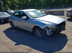 3MZBN1U76JM247834 2018 MAZDA 3