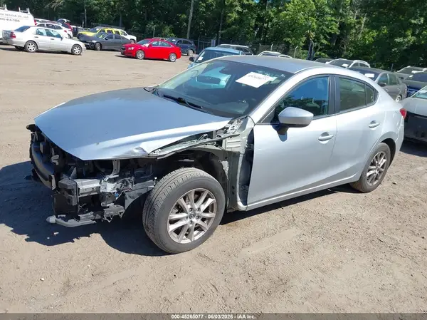 3MZBN1U76JM247834 2018 MAZDA 3 - Image 2