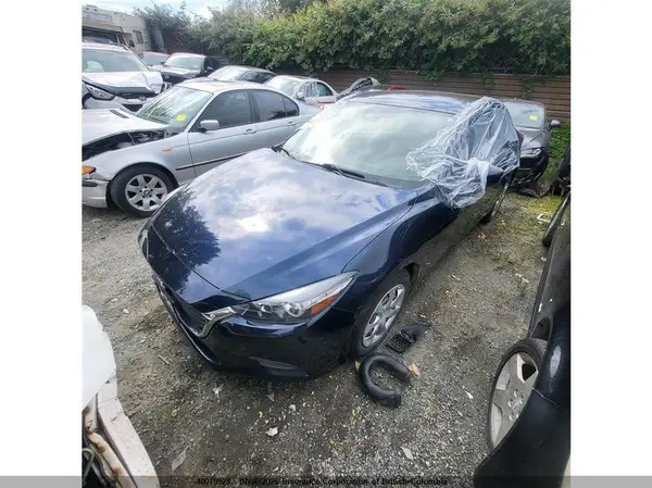 3MZBN1U76JM254895 2018 MAZDA 3 - Image 2