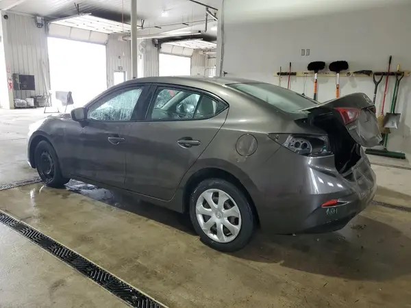 3MZBN1U77HM100061 2017 MAZDA 3 - Image 2
