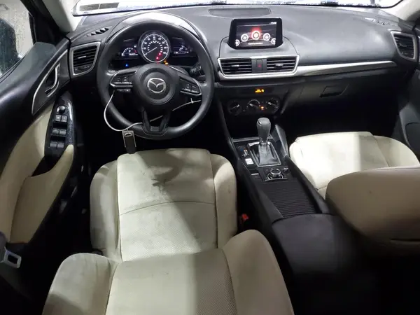 3MZBN1U77HM100061 2017 MAZDA 3 - Image 8