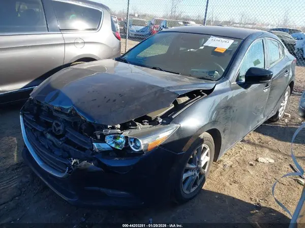 3MZBN1U77HM102909 2017 MAZDA 3 - Image 2
