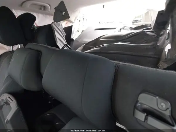 3MZBN1U77HM104286 2017 MAZDA 3 - Image 8