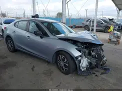 3MZBN1U77HM104532 2017 MAZDA 3