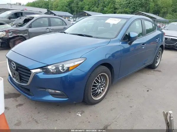 3MZBN1U77HM109195 2017 MAZDA 3 - Image 2