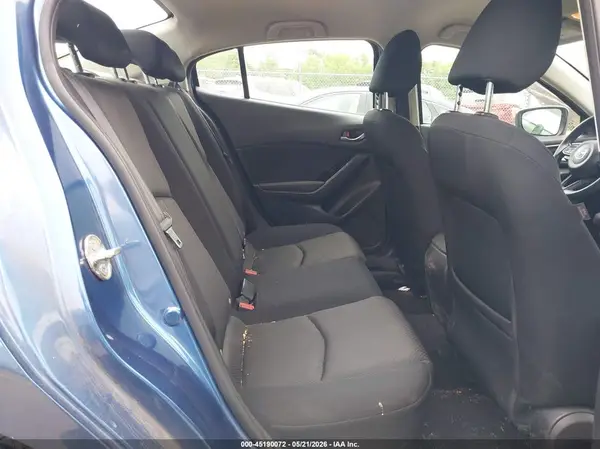 3MZBN1U77HM109195 2017 MAZDA 3 - Image 8