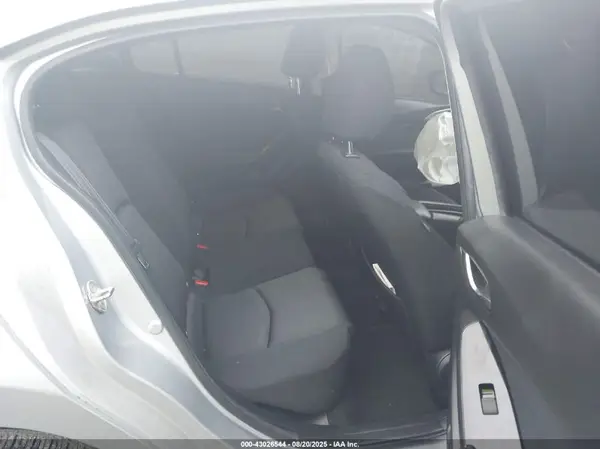 3MZBN1U77HM114333 2017 MAZDA 3 - Image 8