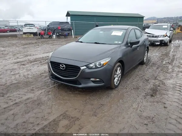 3MZBN1U77HM119421 2017 MAZDA 3 - Image 2
