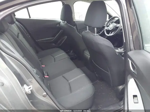3MZBN1U77HM119421 2017 MAZDA 3 - Image 8