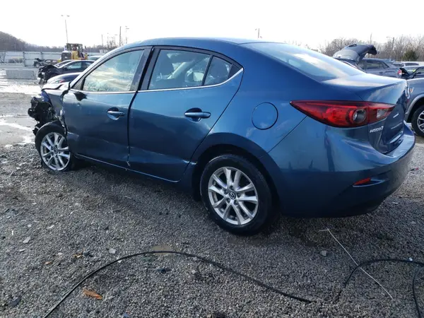 3MZBN1U77HM132265 2017 MAZDA 3 - Image 2