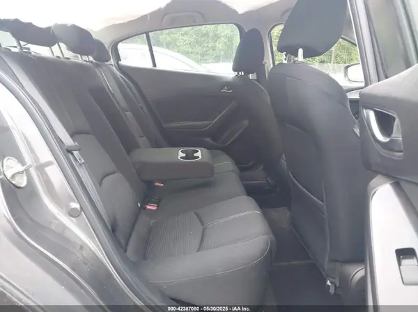 3MZBN1U77HM134047 2017 MAZDA 3 - Image 8