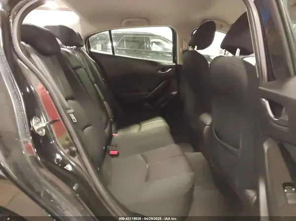3MZBN1U77HM138292 2017 MAZDA 3 - Image 8