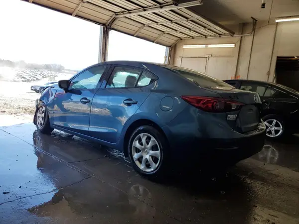 3MZBN1U77HM143802 2017 MAZDA 3 - Image 2