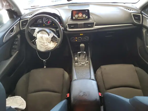 3MZBN1U77HM143802 2017 MAZDA 3 - Image 8
