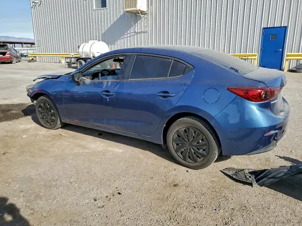 3MZBN1U77HM157201 2017 MAZDA 3 - Image 2