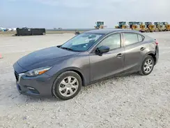 3MZBN1U77JM161142 2018 MAZDA 3