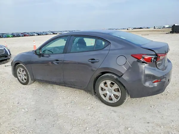 3MZBN1U77JM161142 2018 MAZDA 3 - Image 2