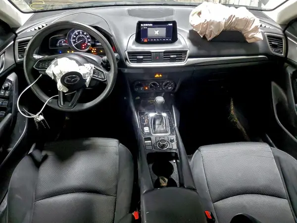 3MZBN1U77JM172853 2018 MAZDA 3 - Image 8