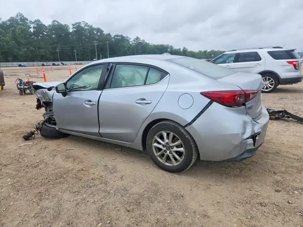 3MZBN1U77JM186672 2018 MAZDA 3 - Image 2