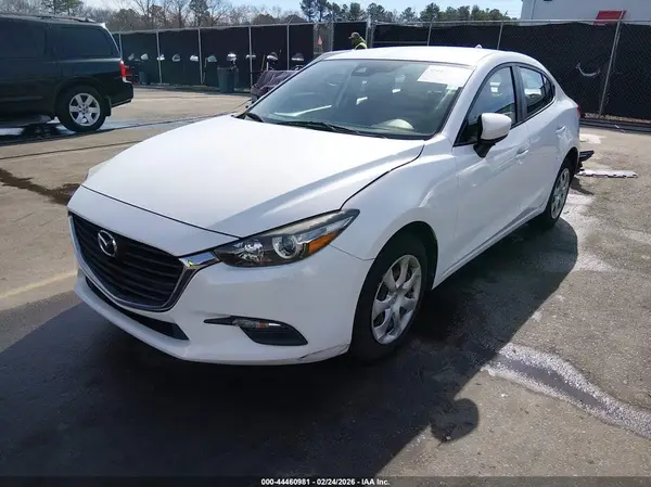3MZBN1U77JM188910 2018 MAZDA 3 - Image 2