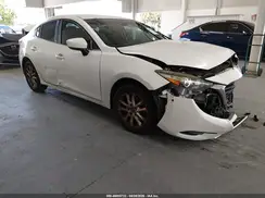 3MZBN1U77JM207441 2018 MAZDA 3