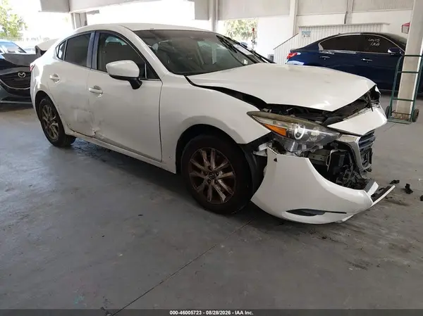 3MZBN1U77JM207441 2018 MAZDA 3 - Image 1