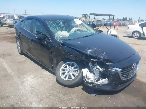 3MZBN1U77JM207505 2018 MAZDA 3 - Image 1