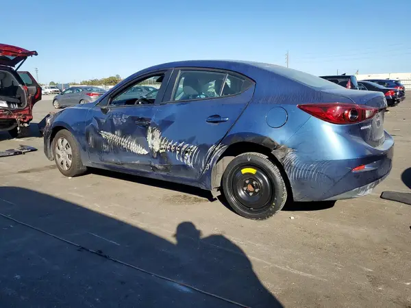3MZBN1U77JM218245 2018 MAZDA 3 - Image 2
