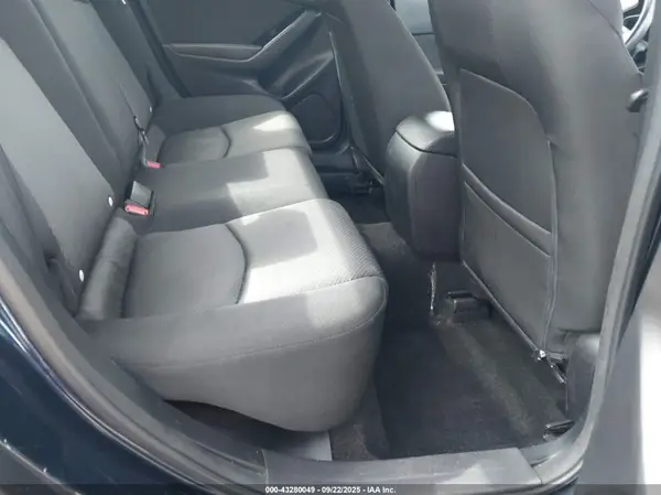 3MZBN1U77JM218956 2018 MAZDA 3 - Image 8