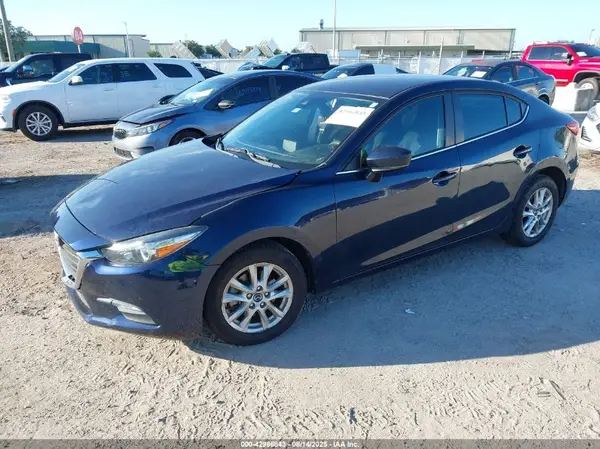 3MZBN1U77JM224269 2018 MAZDA 3 - Image 2