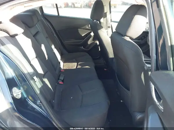 3MZBN1U77JM224269 2018 MAZDA 3 - Image 8
