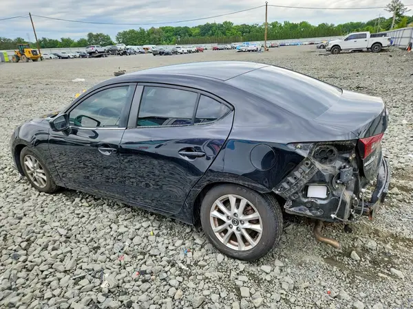 3MZBN1U77JM225938 2018 MAZDA 3 - Image 2