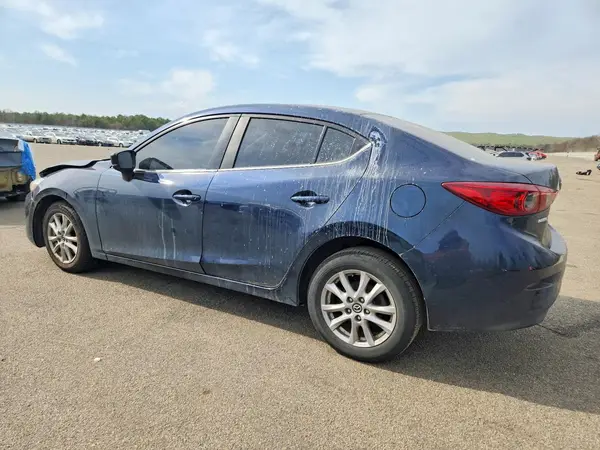 3MZBN1U77JM229181 2018 MAZDA 3 - Image 2