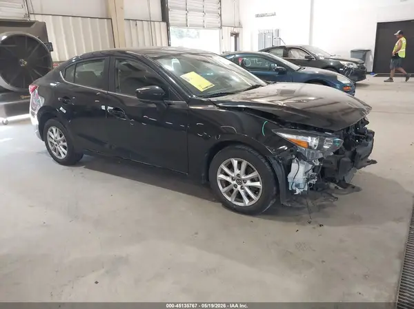 3MZBN1U77JM230198 2018 MAZDA 3 - Image 1